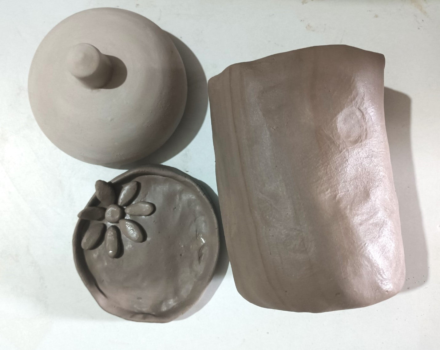 White Stoneware Ceramic Pottery Clay Upto Cone 6 or 1200 Celcius