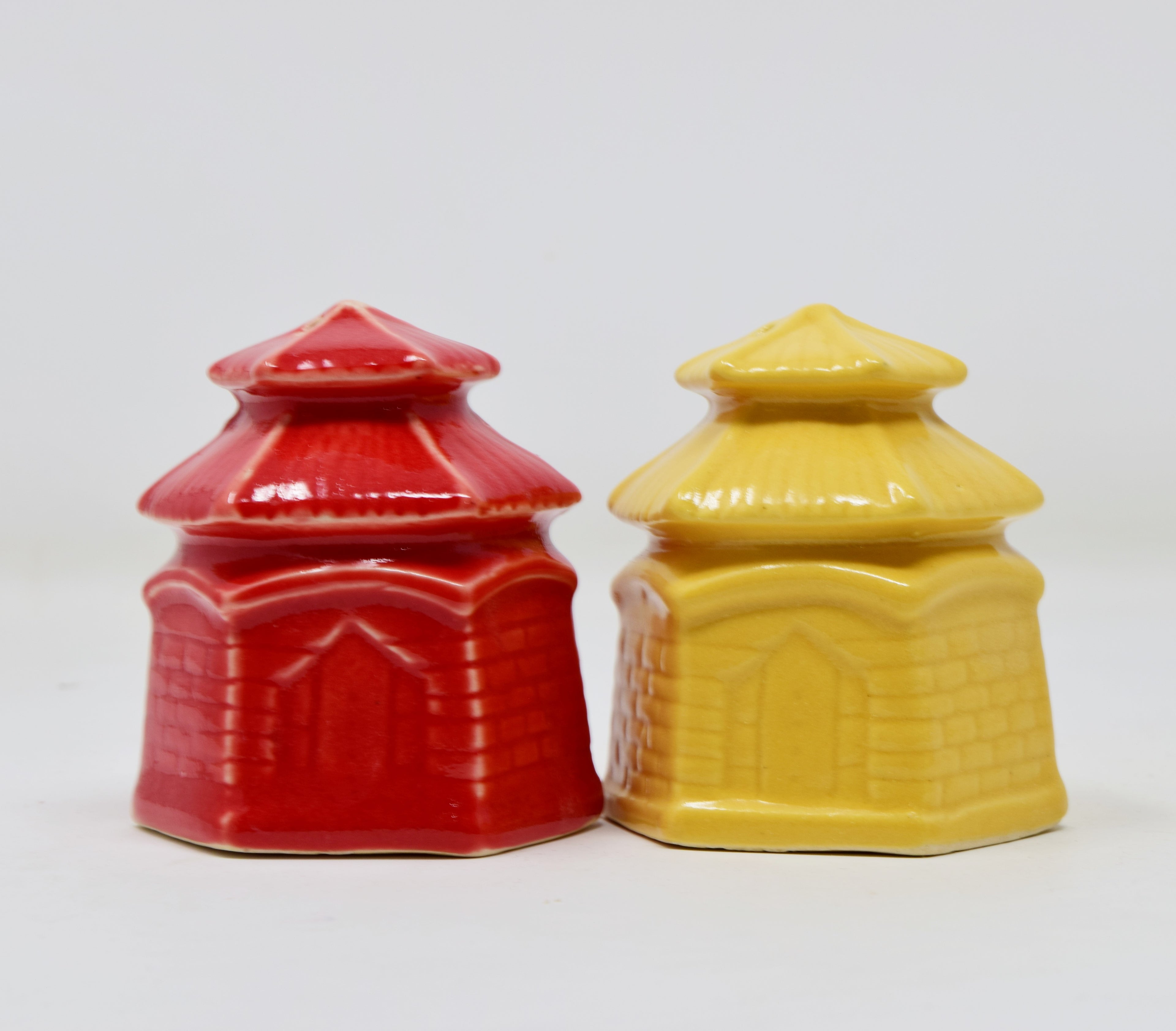 Ceramic Salt and Pepper Shaker Designed as Miniature Pagoda or Temple Home