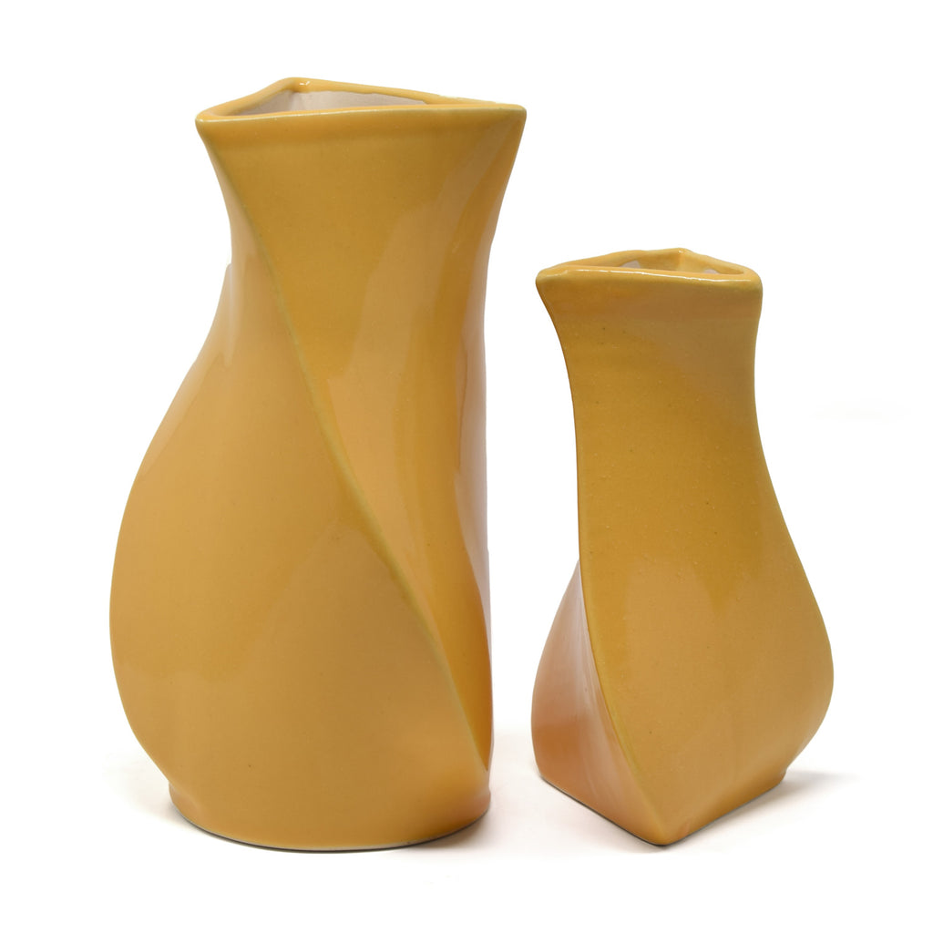 Twisted Ceramic Vase Stand 5.5 inches