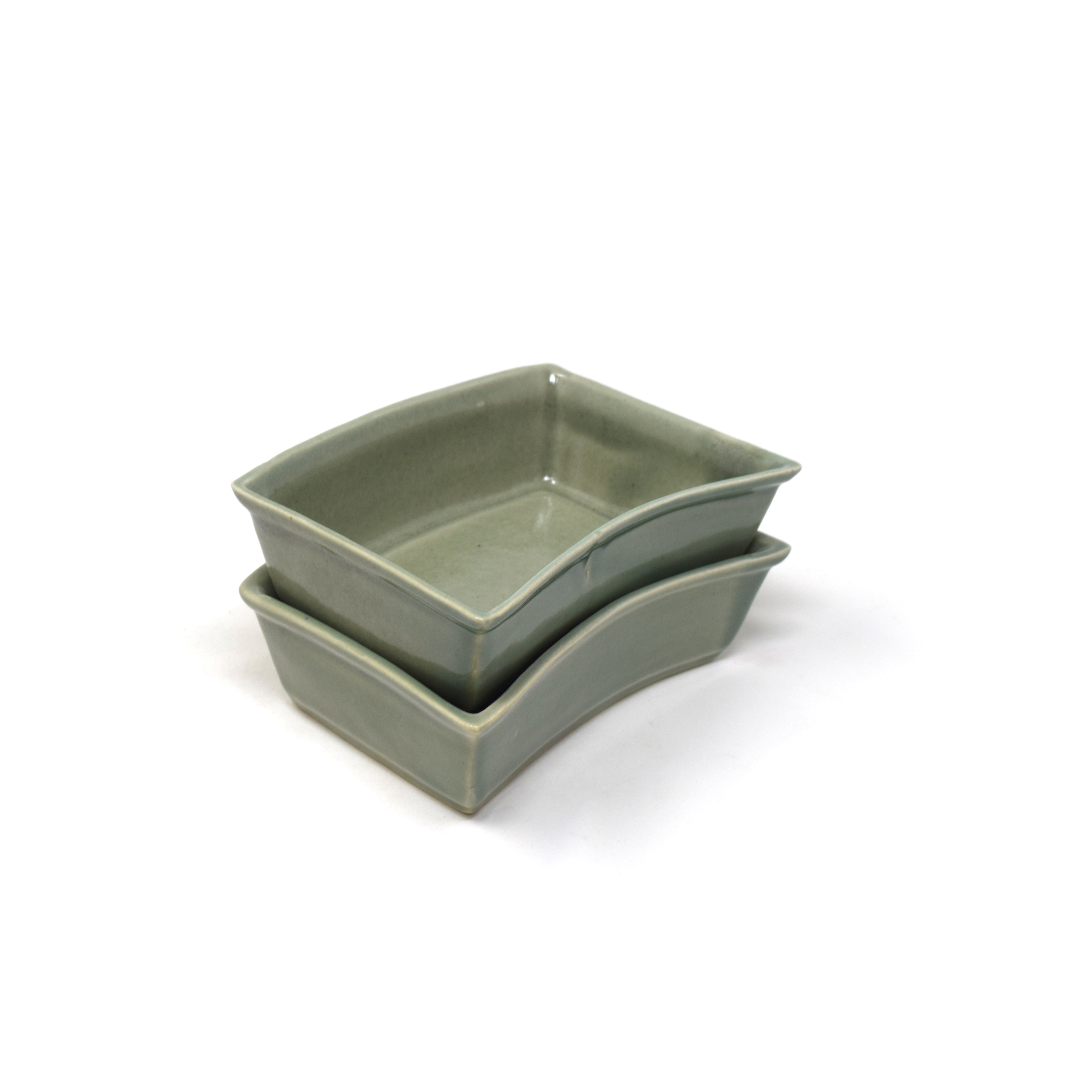 Curved Serving Trays Dishes 2 Pack