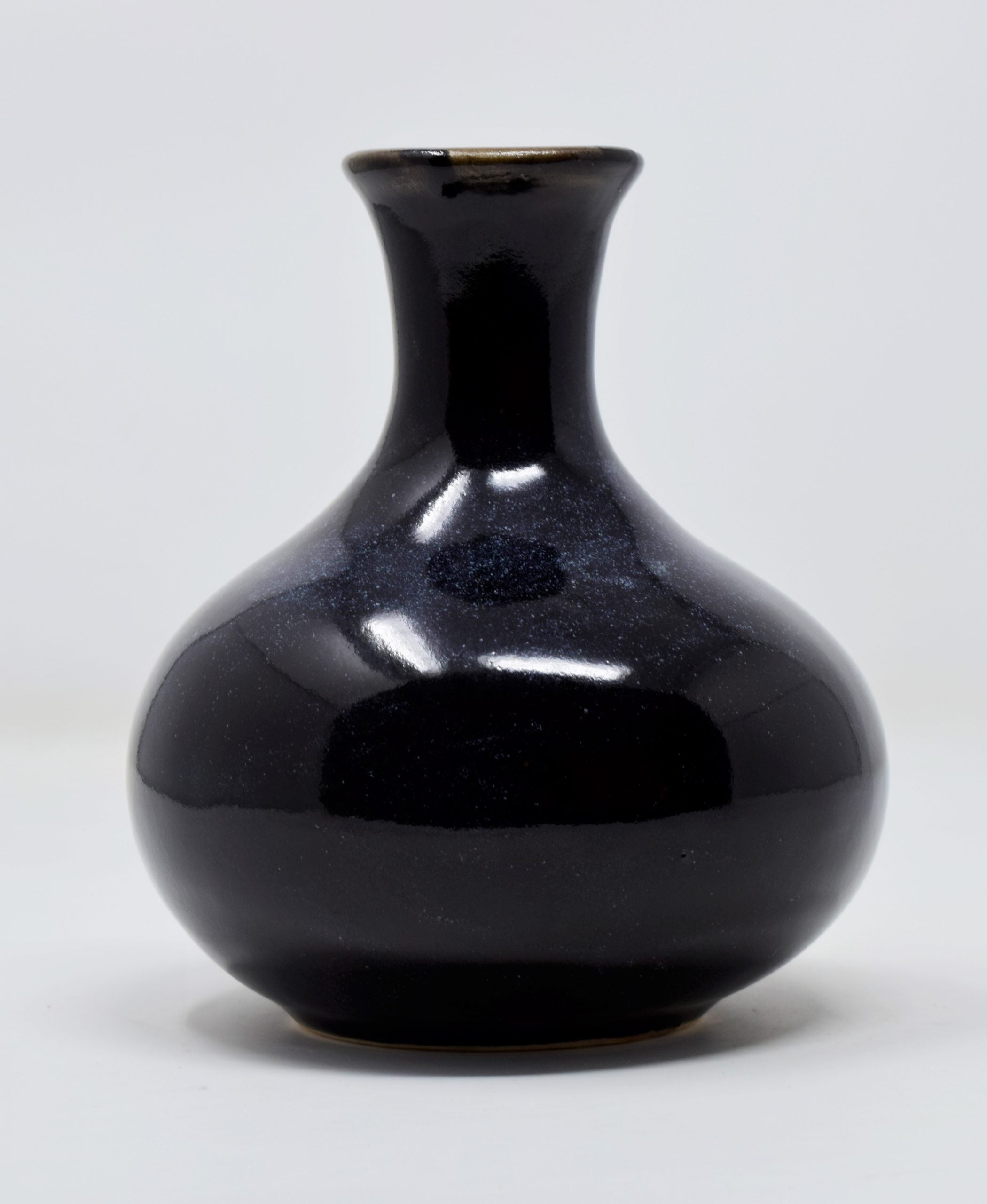 black table flower bud vase ceramic india