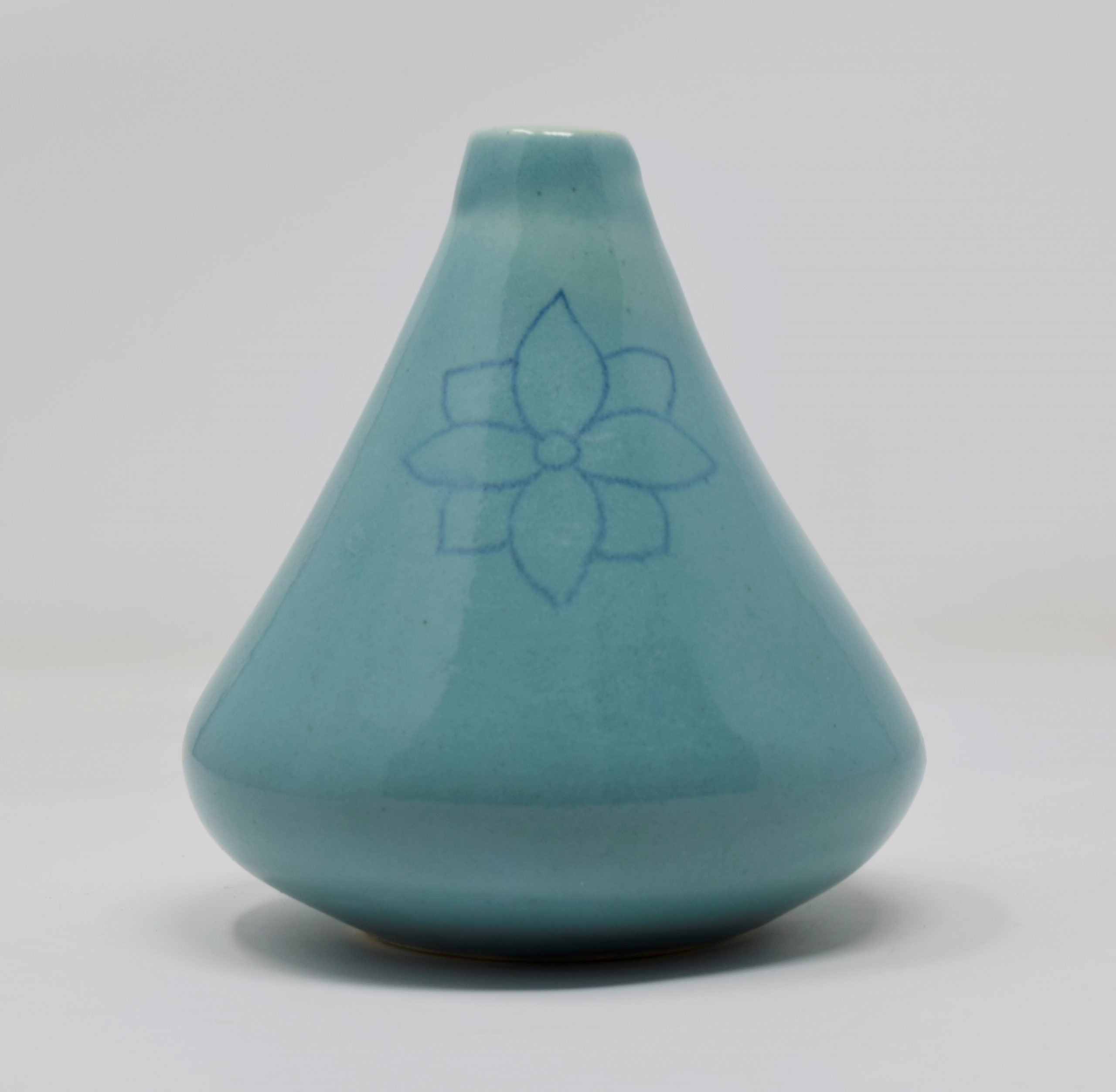 Vase Round 6 x 5.5 inches